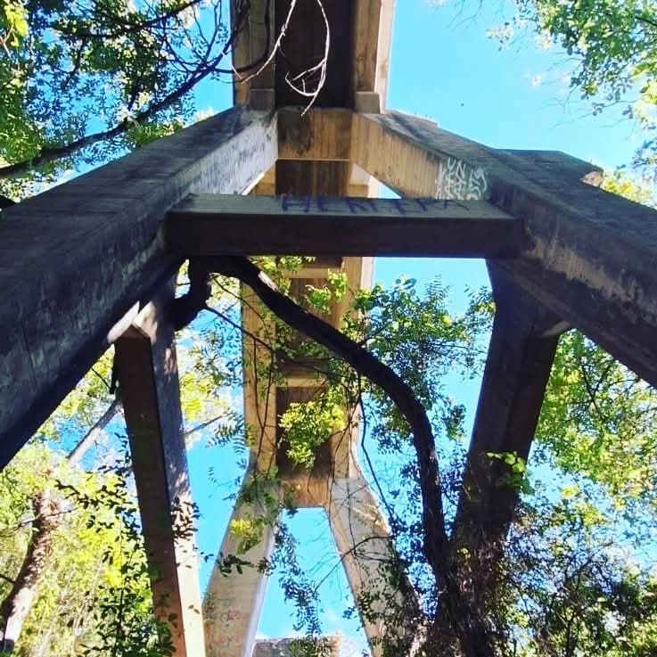 Carousel Main Image 9